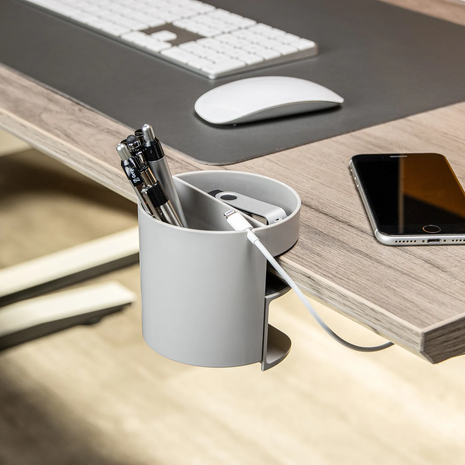 Deflecto Standing Desk Small Desk Organizer pennkopp med klämma