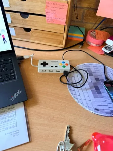 Mustard Game Hub 2000 USB-hubb 4-port kassett