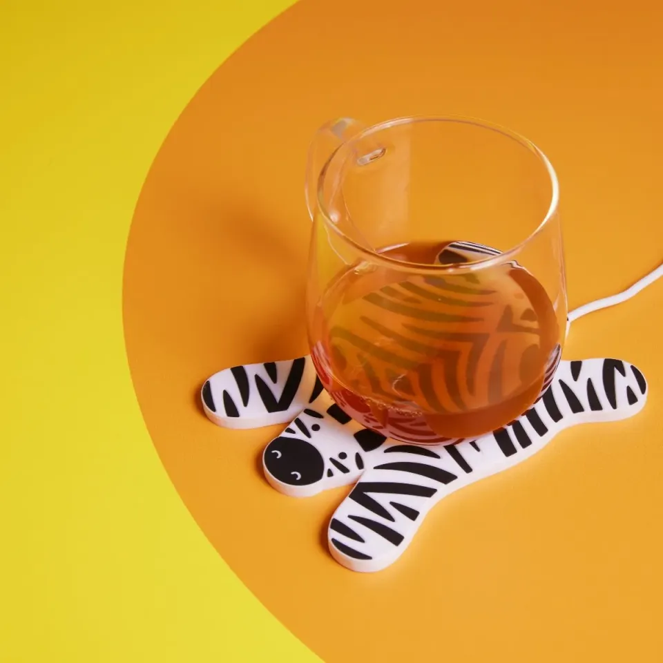 Mustard Sleepy Zebra muggvärmare USB zebramotiv