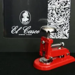 El Casco M-1 häftapparat röd lack krom
