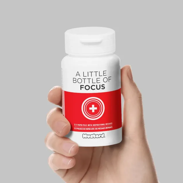 Mustard Little Bottle Of Focus presentburk lappar